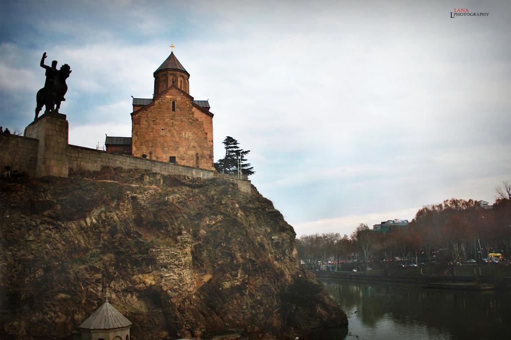 Guest House Rafael Тбілісі Екстер'єр фото
