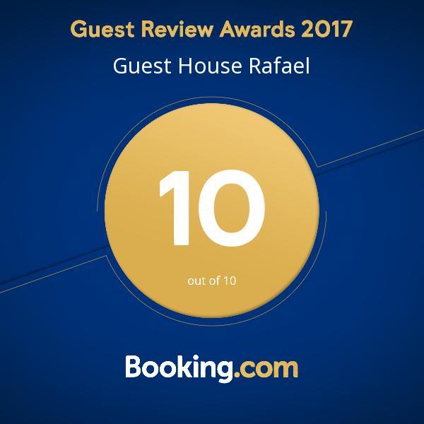 Guest House Rafael Тбілісі Екстер'єр фото