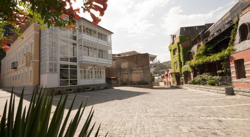 Guest House Rafael Тбілісі Екстер'єр фото
