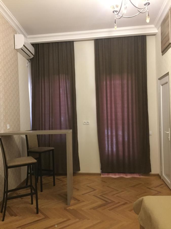 Guest House Rafael Тбілісі Екстер'єр фото